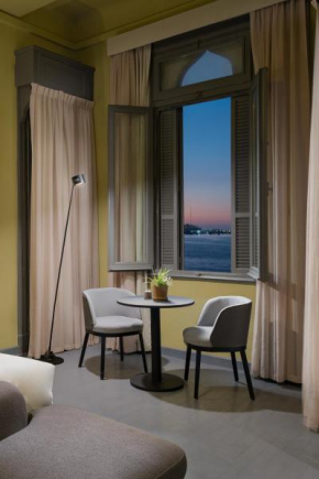 grey l studio apartments Corniche Alexandria